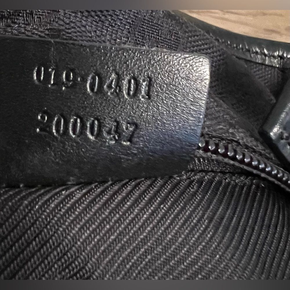 Authentic Gucci nylon calfskin monogram tall tote in black. - Picture 13 of 14